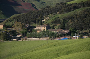 Отель Agriturismo Monaco Di Mezzo  Резуттано